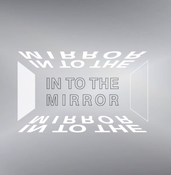 in to the mirror 이미지